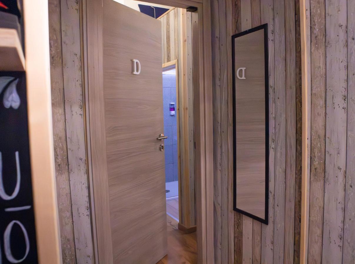 Don Pes Travel Rooms Sassari Exterior photo